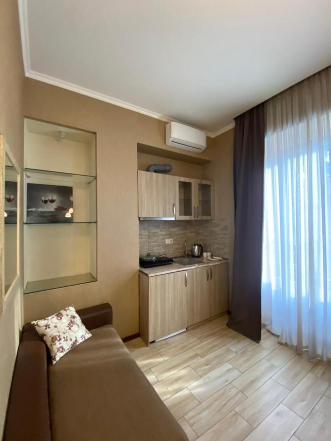 Tabori Apart Hotel Тбилиси Екстериор снимка