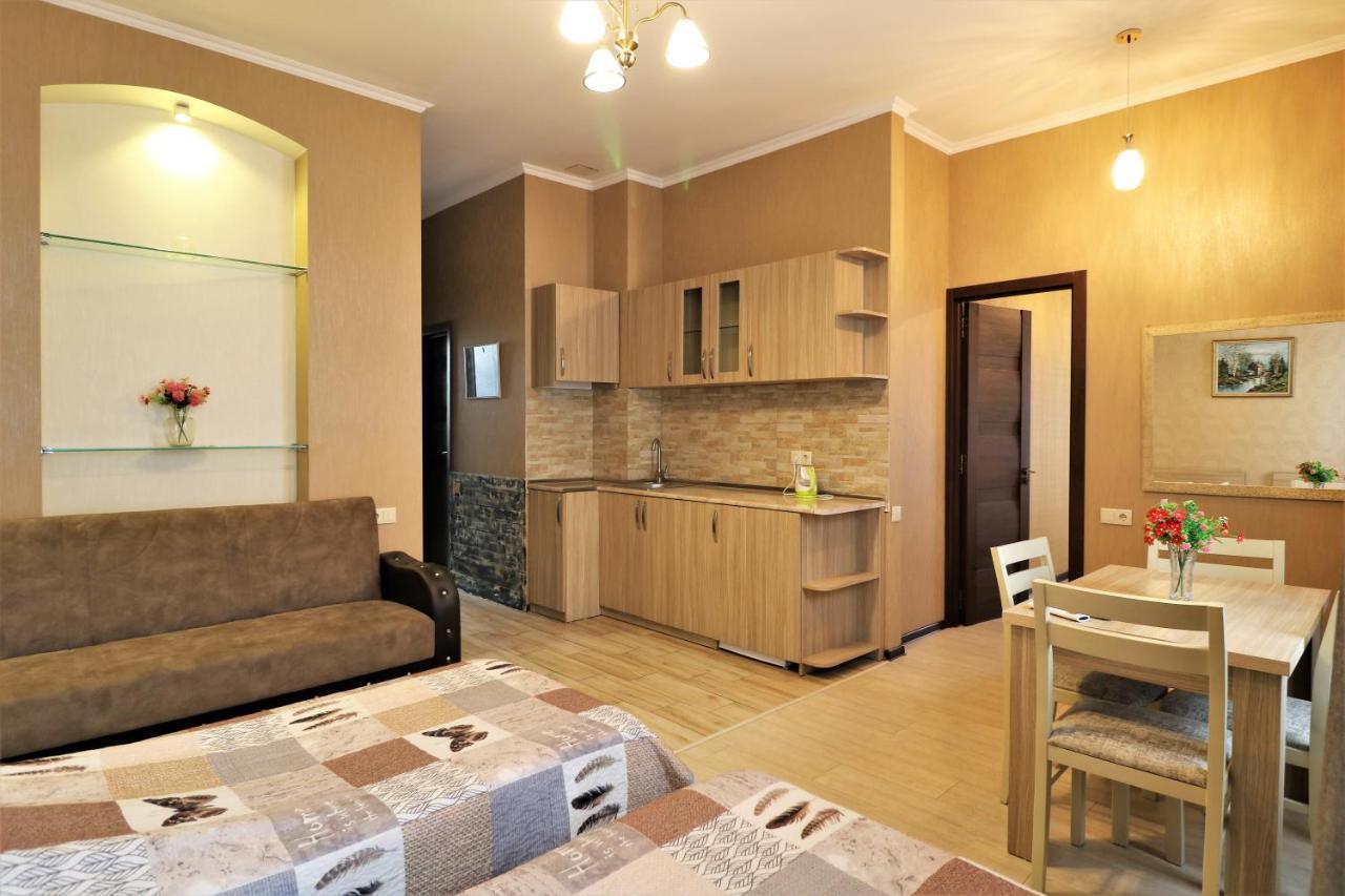 Tabori Apart Hotel Тбилиси Екстериор снимка